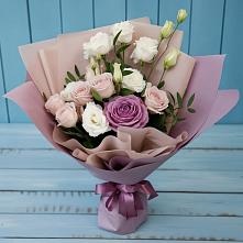 Букет цветов из:  Розы и Лизиантусы в Ленинское