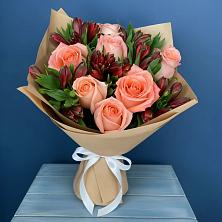 Букет цветов из:  Розы и Альстромерии в Ленинское