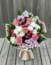 Букет цветов из:  Альстромерии, Гвоздики, Розы и Хризантемы в Ленинское