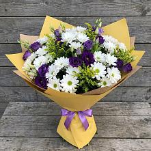 Букет цветов из:  Ирисы, Хризантемы и Ромашки в Ленинское