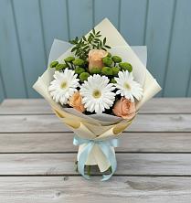 Букет цветов из:  Герберы, Розы и Хризантемы в Ленинское