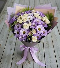 Букет цветов из:  Хризантемы и Розы в Ленинское