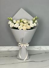 Букет цветов из:  Розы и Лизиантусы в Ленинское